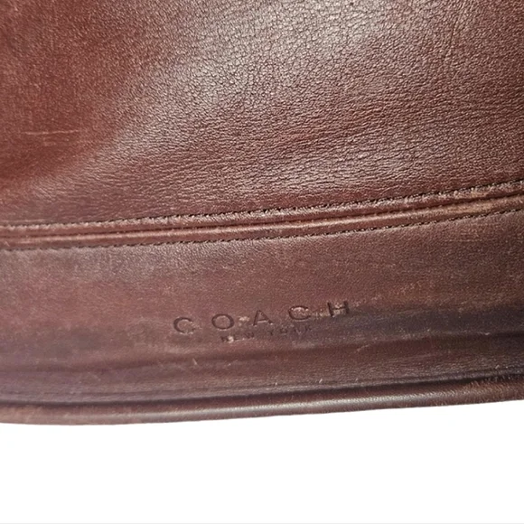 COACH | Coach Westport Leather Tote | Coach 4242 | 90s Vintage | Bucket Bag - Picture 7 of 16